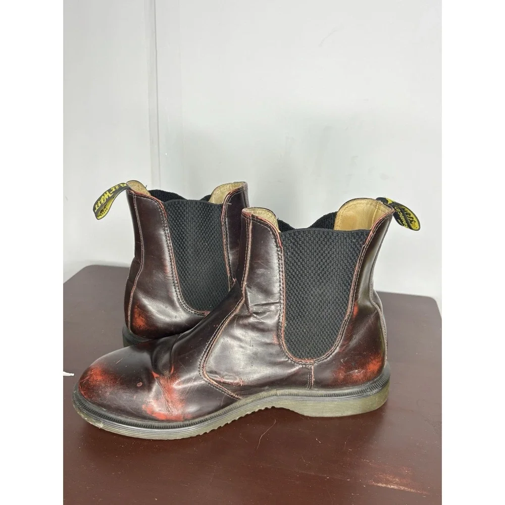Dr. Martens 2976 Cherry Red Mens 8 Women's 9 Smooth‎ Leather Chelsea Boots Aw004